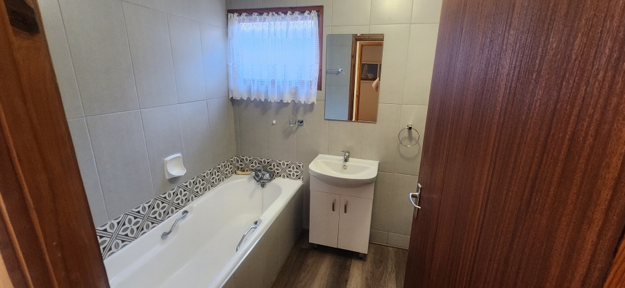 2 Bedroom Property for Sale in Dana Bay Western Cape